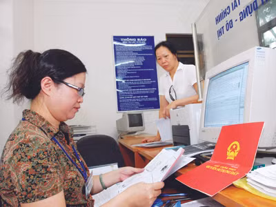 Cấp sổ đỏ qua mạng để giảm phiền hà