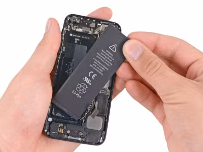 iPhone 5S và 5C pin lớn hơn iPhone 5