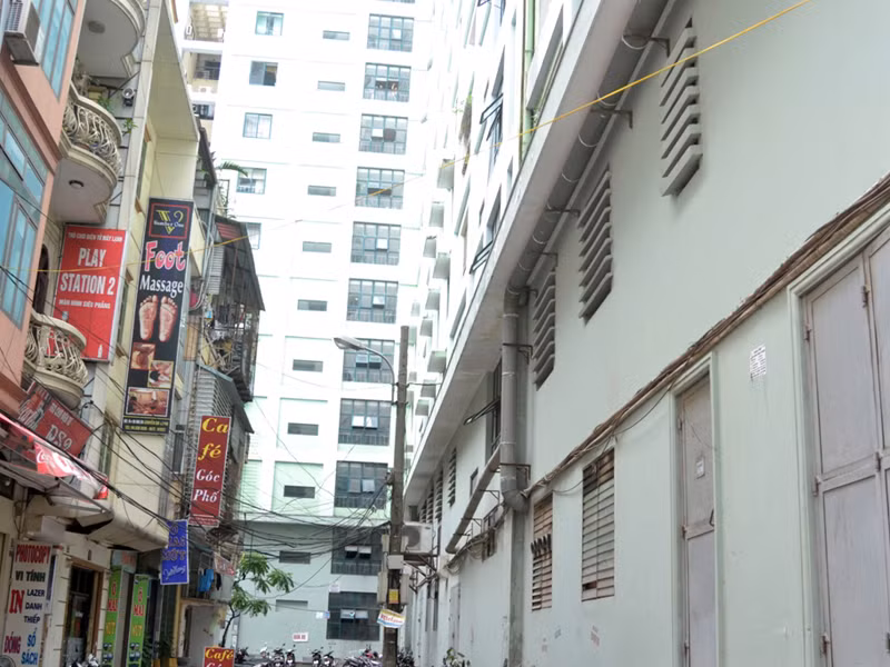 Nữ sinh tử vong sau khi nhảy lầu