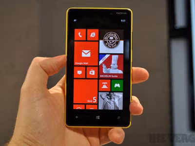 Cổ phiếu Nokia sụt giảm sau khi Lumia 820 xuất hiện