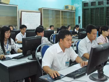 Thủ tướng phê duyệt hơn 280.000 biên chế công chức năm 2013