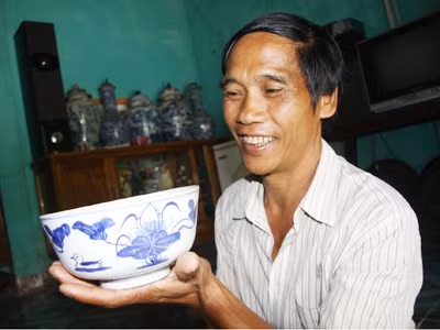 'Chợ' cổ vật giữa đại ngàn