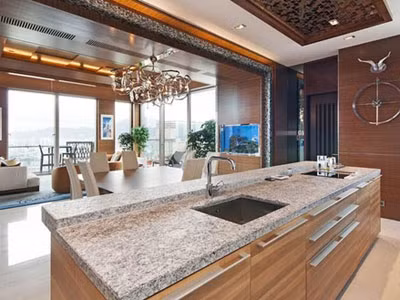 Penthouse hai tầng 11 triệu USD