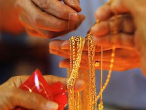 Vàng thế giới đảo chiều tăng giá mạnh