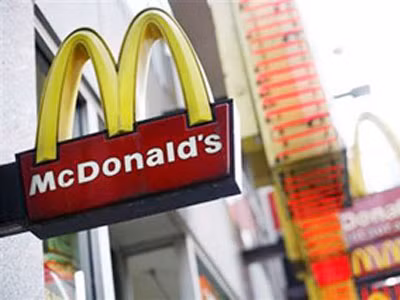 Ai đưa 'đế chế' MacDonald’s vào Việt Nam?