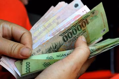 Những ‘con nợ thảm hại’