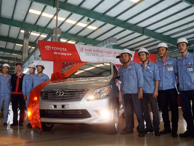 Toyota Việt Nam cán mốc 250.000 xe