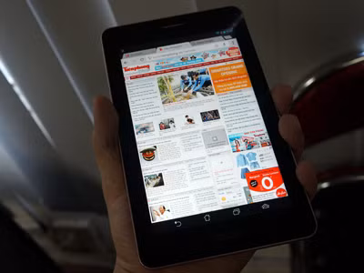 Trên tay ASUS Fonepad giá 5,99 triệu