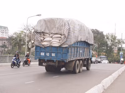 Vì sao Sở Giao thông Hải Phòng bất lực?
