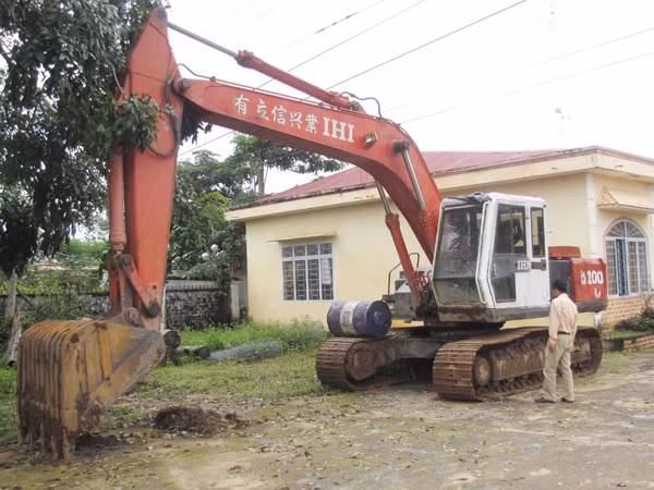 Bí thư Huyện ủy bắt 'vàng tặc'