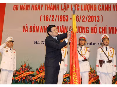 Xây dựng lực lượng cảnh vệ Việt Nam đạt tầm cao thế giới