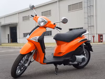 Cận cảnh Piaggio Liberty 3V mới