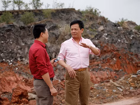 Xuống đáy Hạ Long cùng 'chúa đảo' Đào Hồng Tuyển