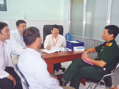 Lo người tâm thần bỗng dưng... gây án