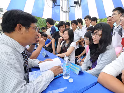 Tuyển sinh 2012: thận trọng với những điểm mới