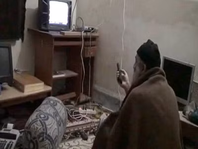 Bin Laden là cỗ máy tình dục