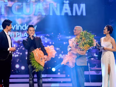 “Bài hát tiền tỷ” và văn hóa chấp nhận