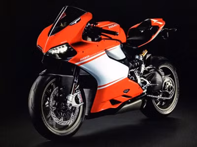 Ducati 1199 Panigale R Superleggera giá 60.000 USD