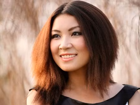 Truyện ngắn của Di Li được dịch ra tiếng Anh