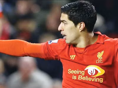Sau Bale, nước Anh lại choáng với Suarez