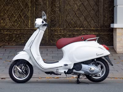 Phiêu với 'Hoa hậu' Vespa Primavera