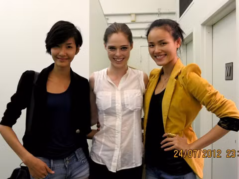 Tuyết Lan về cùng công ty với siêu mẫu Coco Rocha