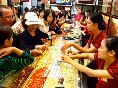 Đề xuất đánh thuế vàng: Đừng đánh vào tiền tích cóp của dân