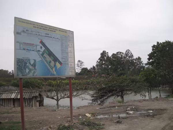 Thửa đất bị thu hồi để cho một doanh nghiệp xây cây xăng