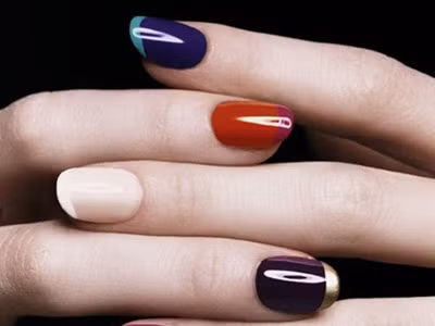 Nail kiểu Pháp phá cách