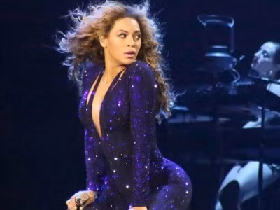 Beyonce nổi giận vì bị sàm sỡ trên sân khấu