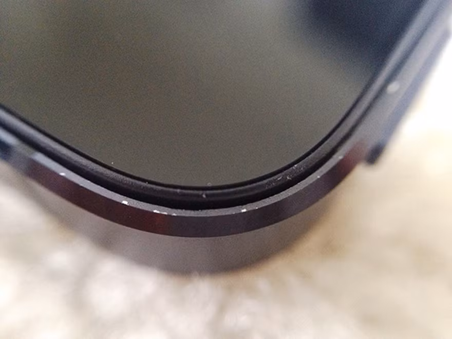 iPhone 5 'dính' sự cố đầu tiên