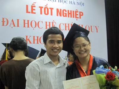 Nguyễn Văn Toán cùng bạn gái