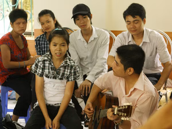 Tủ sách Vọng Ước chắp cánh ước mơ