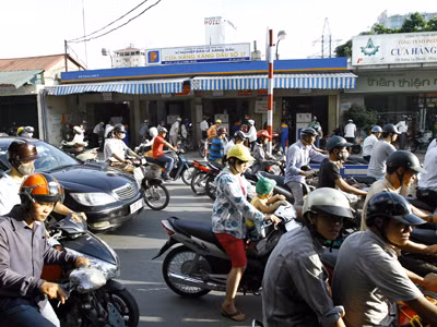 'Bom xăng' giữa lòng Hà Nội