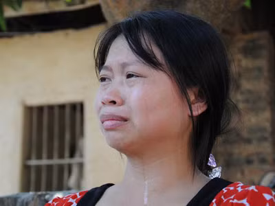 Con gái người chịu án oan thề làm ô sin suốt đời vì bố