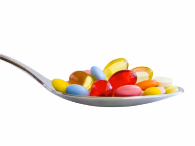 Cẩn trọng khi dùng vitamin