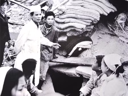 Một thời sinh viên với ’12 ngày đêm Hà Nội’