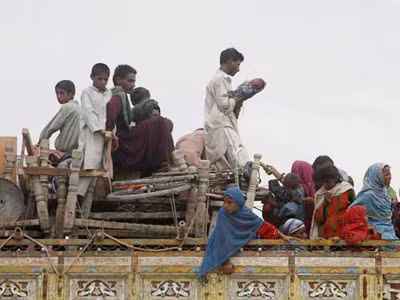 Hàng triệu trẻ em Pakistan đối mặt với nguy cơ bệnh tật