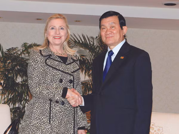 Chủ tịch nước Trương Tấn Sang tiếp Ngoại trưởng Mỹ Hillary Clinton Ảnh: TTXVN