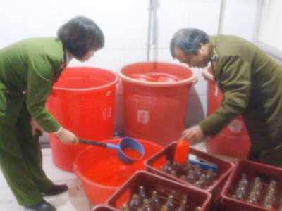 Hàng giả, hàng lậu tàn phá thị trường