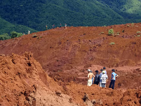 Phía sau những dự án thủy điện đầy rủi ro