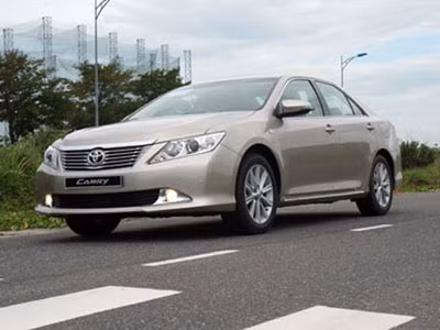 Camry bán chạy nhất ở Việt Nam tháng đầu năm