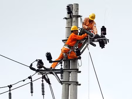 Giá điện đến năm 2015 không quá 1.835 đồng/kWh