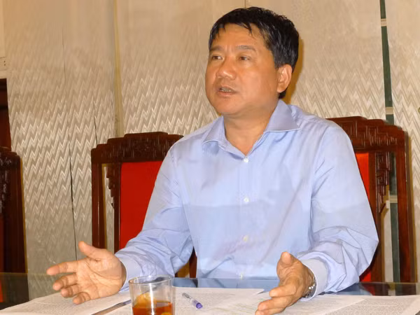 Bộ trưởng Đinh La Thăng: Vì mâu thuẫn nội bộ Vinalines nên điều chuyển ông Dương Chí Dũng Ảnh: Đức Nam