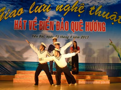 Hát về biển đảo