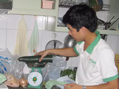 Đi chợ... thuê