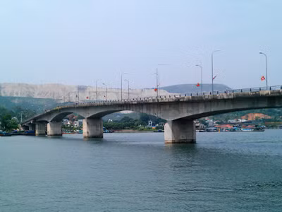 Huỷ quyết định tăng giá trị gói thầu dự án cầu Vân Đồn
