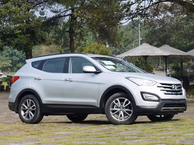 Cận cảnh Hyundai Santa Fe 2013 tại Việt Nam