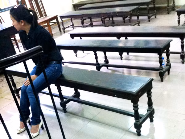 Nữ khách lĩnh án tù vì đùa có bom trên máy bay