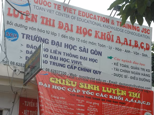 Đào tạo chui hàng trăm sinh viên